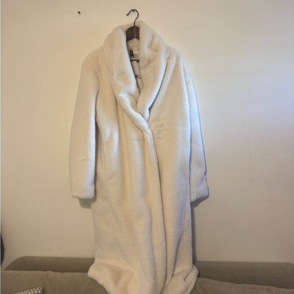 H&M Cream Teddy Jacket [BRAND NEW] — Size XL
